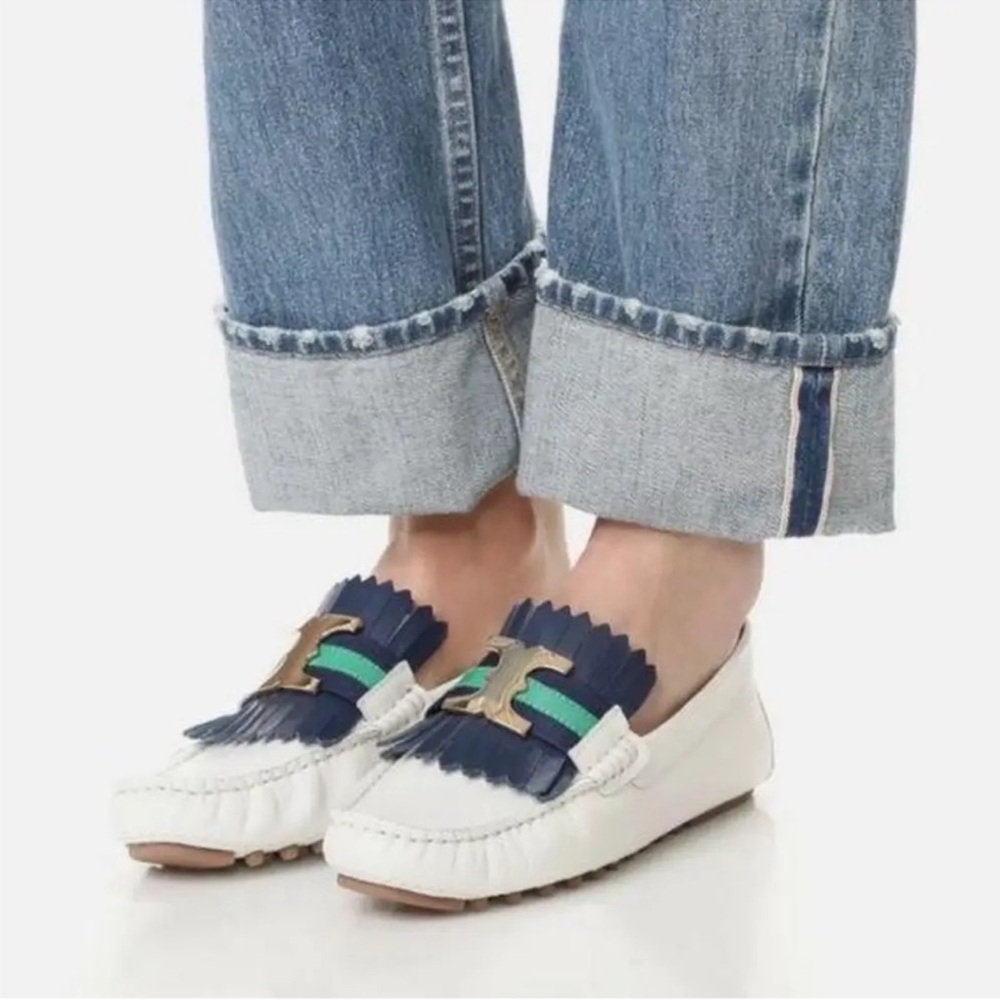 Tory Burch women’s white and navy loafers